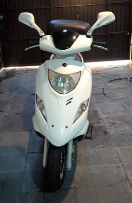 SUZUKI BURGMAN 125 AUTOMATIC SUZUKI BURGMAN 125 AUTOMATIC